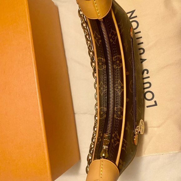 COPY - New never used Hard to find Louis Vuitton Loop bag💕 - Picture 12 of 16